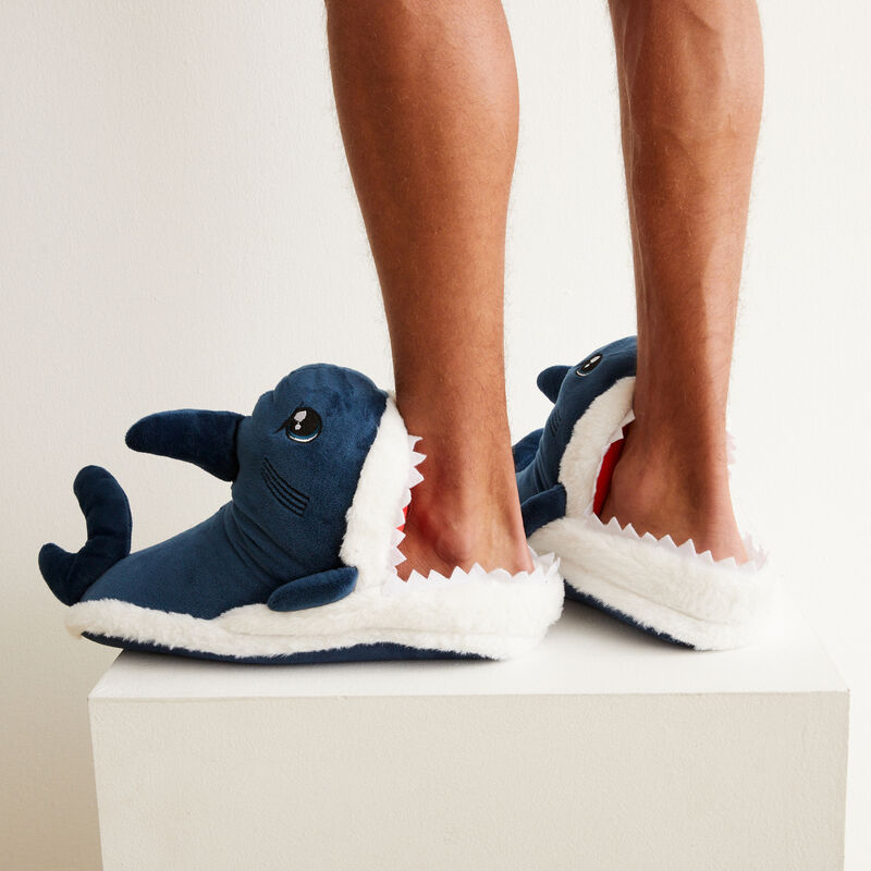 chaussons requin - bleu chaussons requin - bleu;