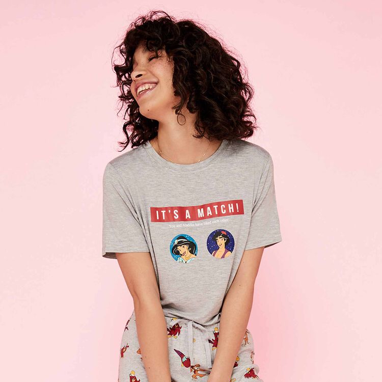 Top gris lovematchiz Top gris lovematchiz;