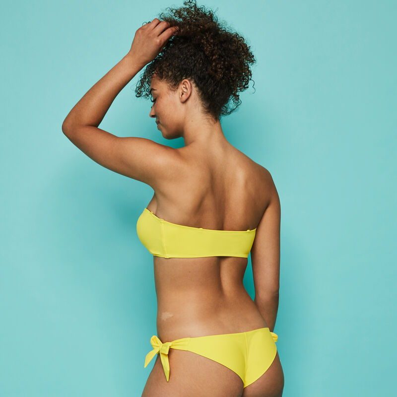 Bas de maillot de bain jaune sexyknotiz Bas de maillot de bain jaune sexyknotiz;
