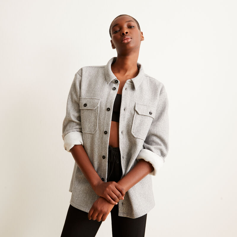 chemise boutonnée à détails poches - gris chemise boutonnée à détails poches - gris ;