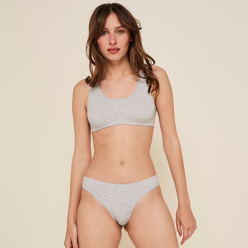 Slip gris monochromiz Slip gris monochromiz;