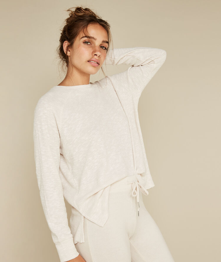 Pull beige paniliz white.