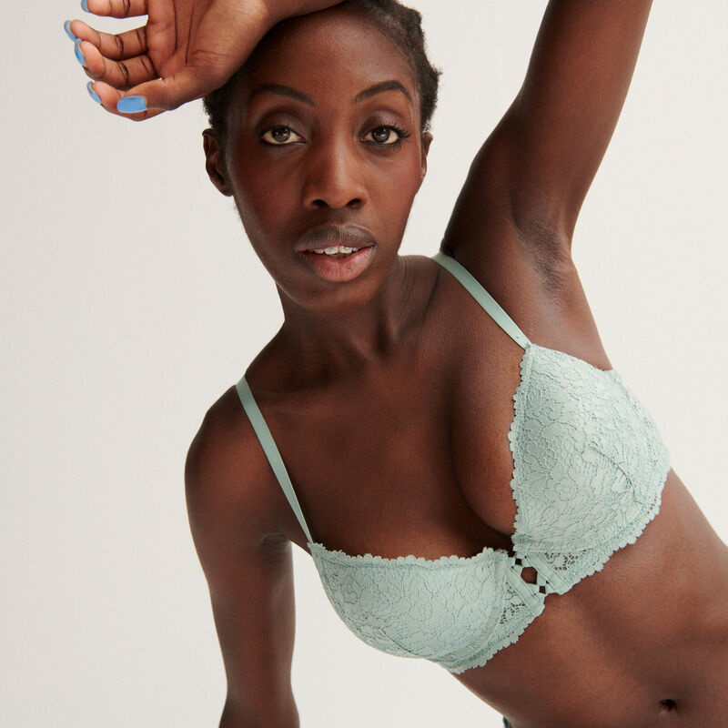 soutien-gorge push-up en dentelle fleurie - lilas soutien-gorge push-up en dentelle fleurie - lilas;
