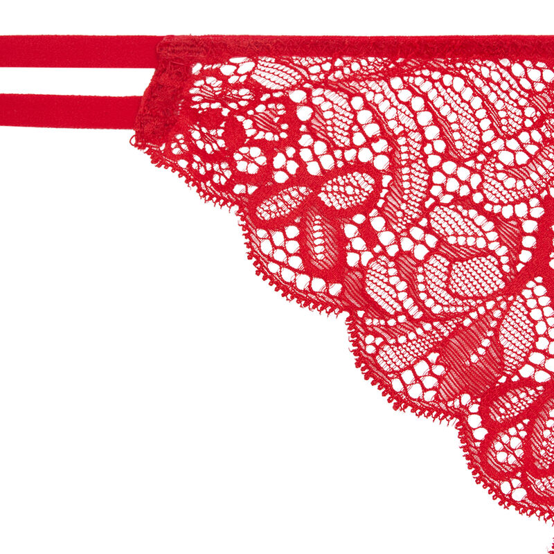 Tanga en dentelle amoriz rouge.