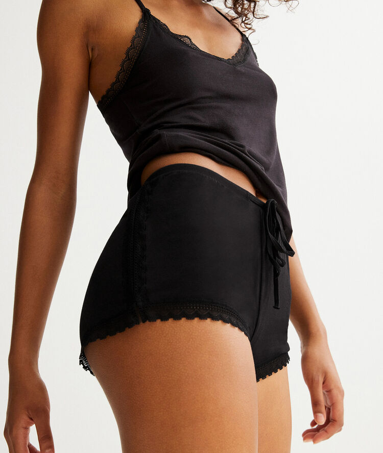 Short sidevitamiz noir.