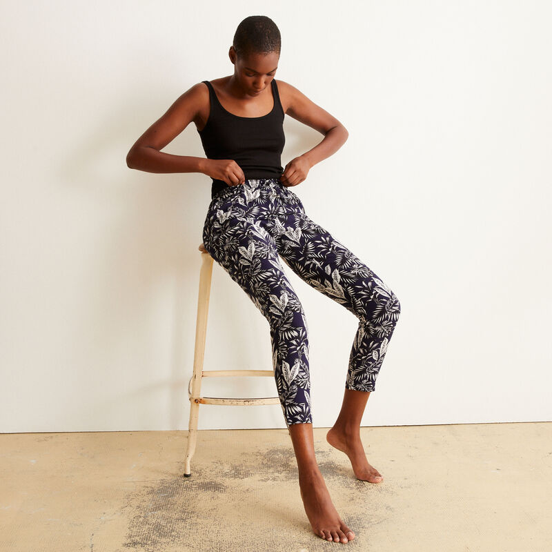 pantalon à motifs feuilles - bleu pantalon à motifs feuilles - bleu ;