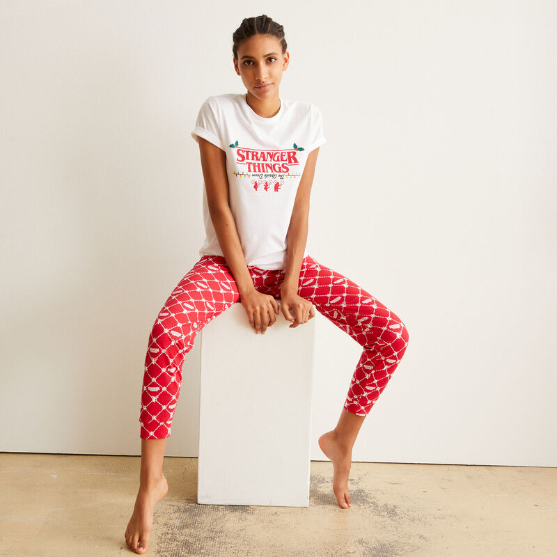 set de pyjama à manches courtes Stranger Things - blanc set de pyjama à manches courtes Stranger Things - blanc;