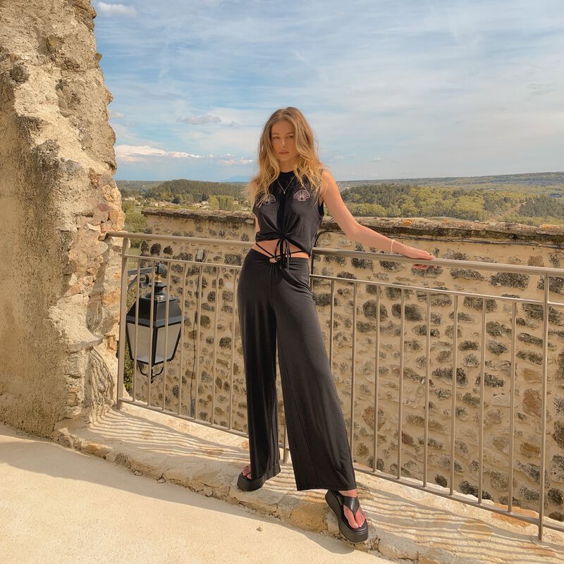 pantalon fluide détail taille - noir pantalon fluide détail taille - noir;