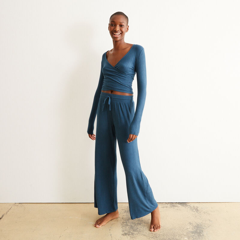 pantalon ample et cordon à nouer - bleu pantalon ample et cordon à nouer - bleu;