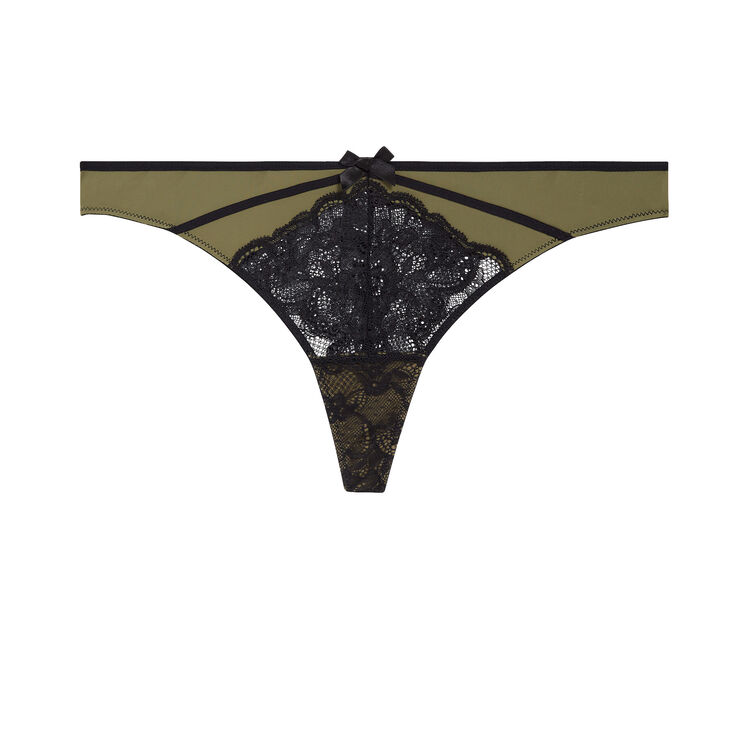 String vert kaki princiz String vert kaki princiz;