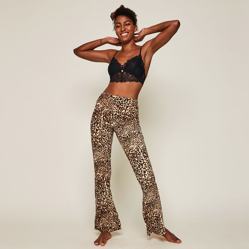 Pantalon flare imprimé léopard leoversiz Pantalon flare imprimé léopard leoversiz;