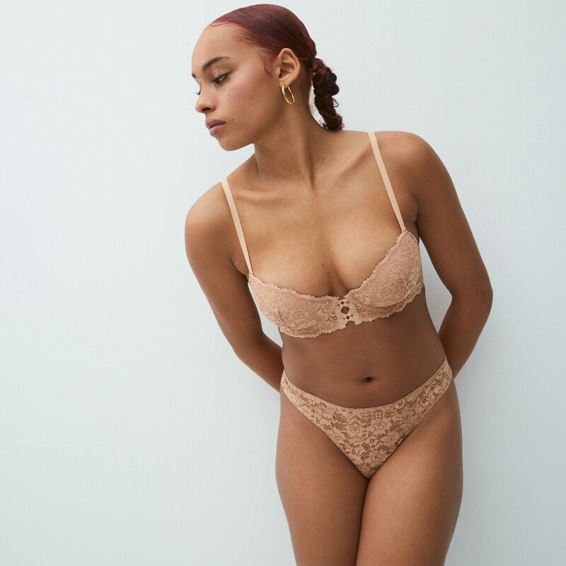 soutien-gorge push-up en dentelle fleurie - beige nude soutien-gorge push-up en dentelle fleurie - beige nude;