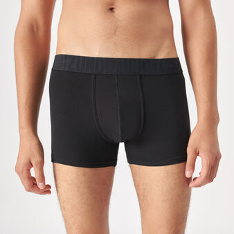 Boxer noir oreliz noir.