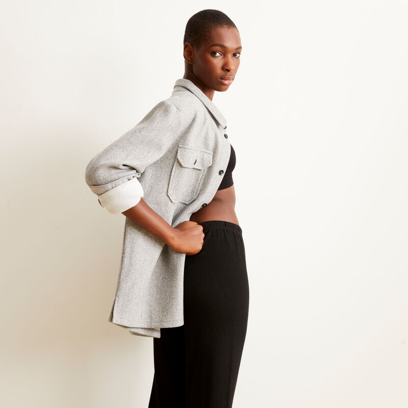chemise boutonnée à détails poches - gris chemise boutonnée à détails poches - gris ;
