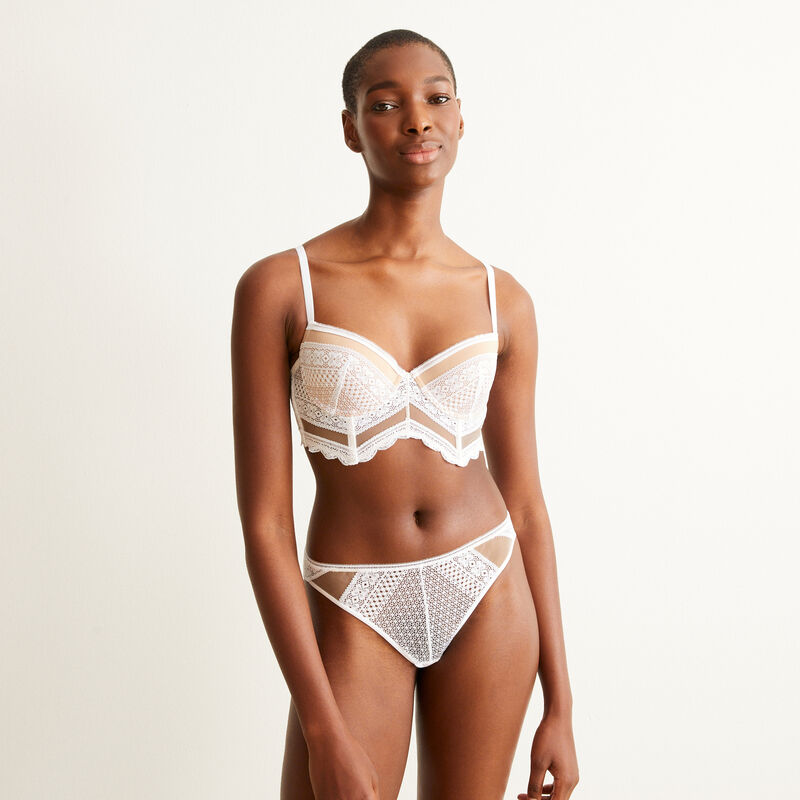 Soutien-gorge ampliforme en dentelle - blanc Soutien-gorge ampliforme en dentelle - blanc ;