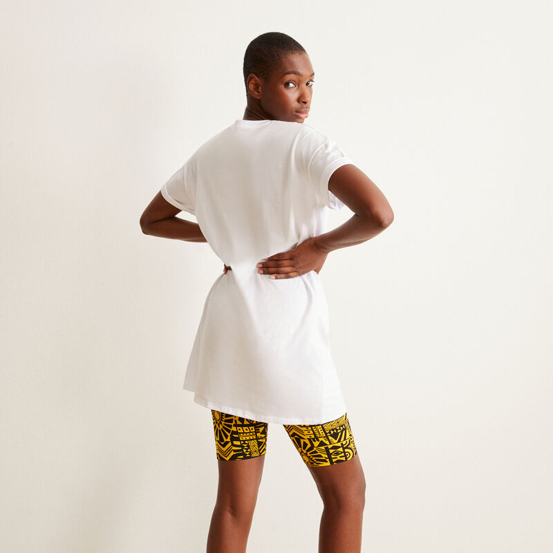 tunique à imprimé Eleven Stanger Things - blanc tunique à imprimé Eleven Stanger Things - blanc;