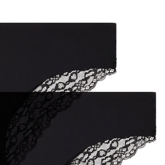 Lot shomiz shorty noir.