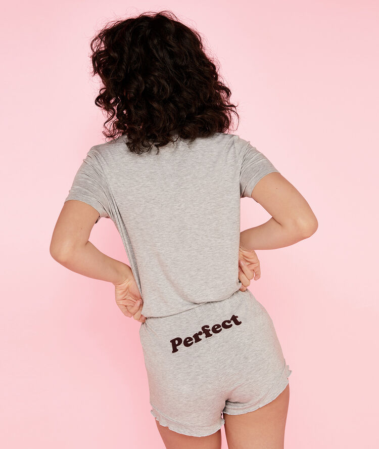 Short gris engliparfaitiz grey.