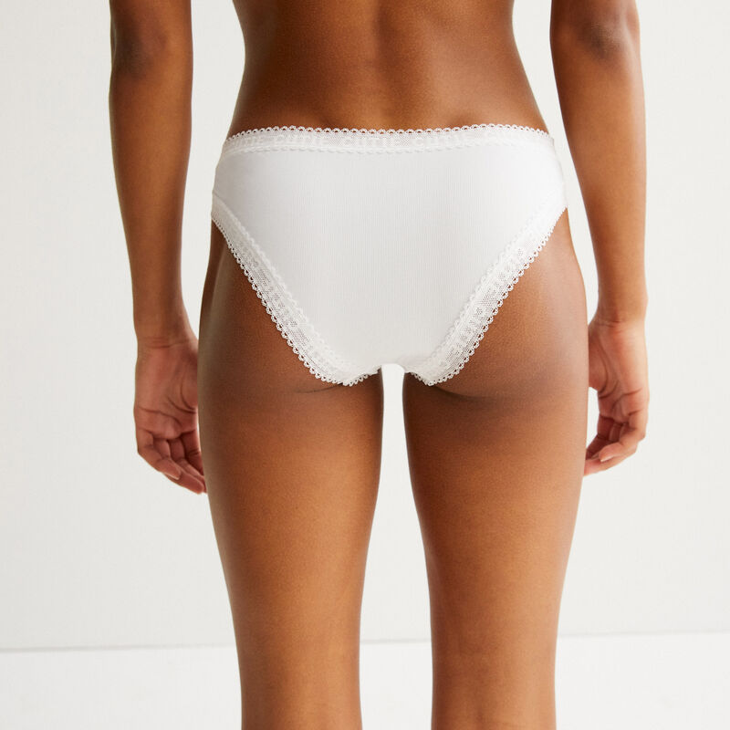 culotte en microfibre et détail dentelle - blanc culotte en microfibre et détail dentelle - blanc;