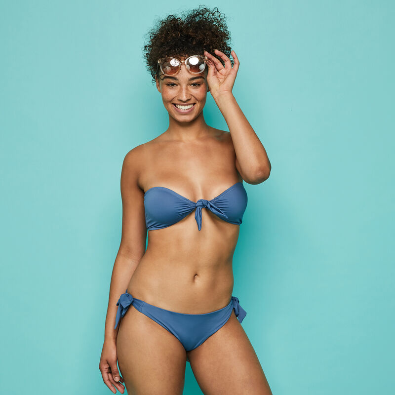 Bas de maillot de bain bleu sexyknotiz Bas de maillot de bain bleu sexyknotiz;