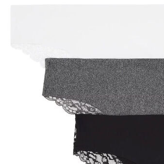 Lot shomiz shorty blanc.