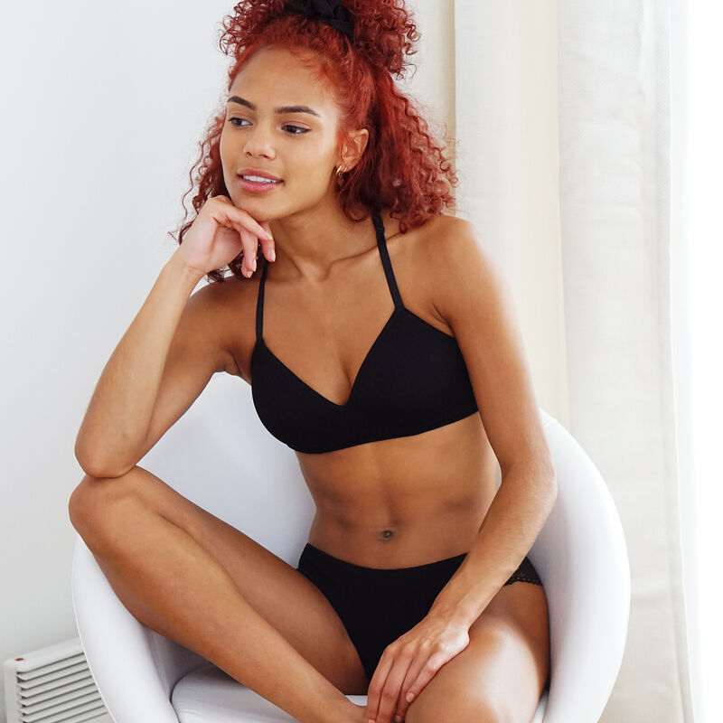 Soutien-gorge push-up sans armatures - noir Soutien-gorge push-up sans armatures - noir;