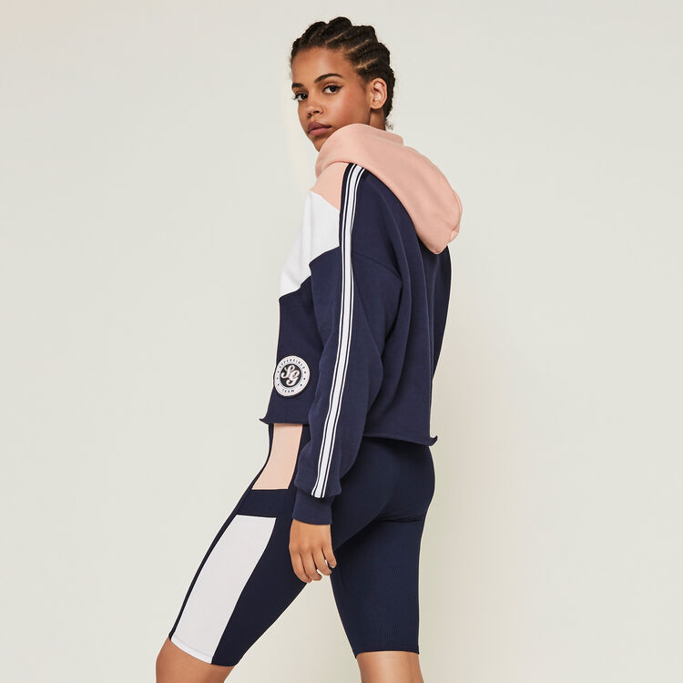 Sweat detail lacage colorlaciz bleu marine.