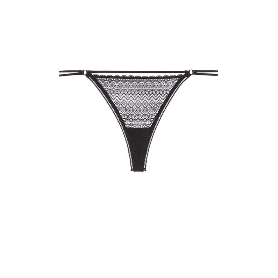 String noir cristiz String noir cristiz;