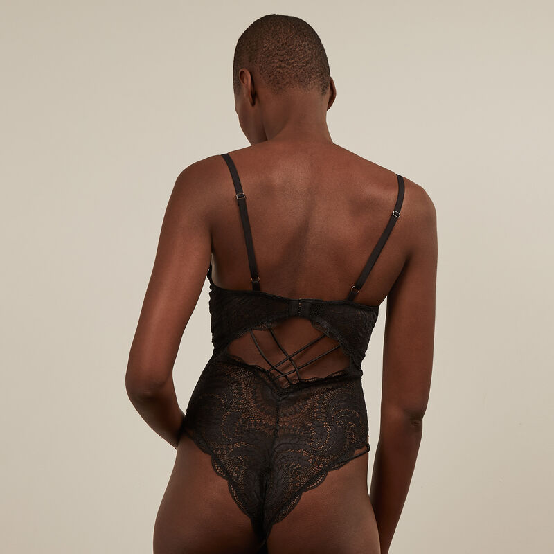 Body en dentelle - noir Body en dentelle - noir;