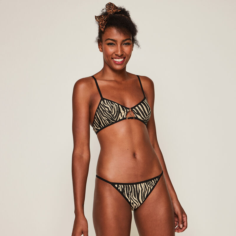 Brassière sans armatures print zébré détail chaine goldenglamiz Brassière sans armatures print zébré détail chaine goldenglamiz;