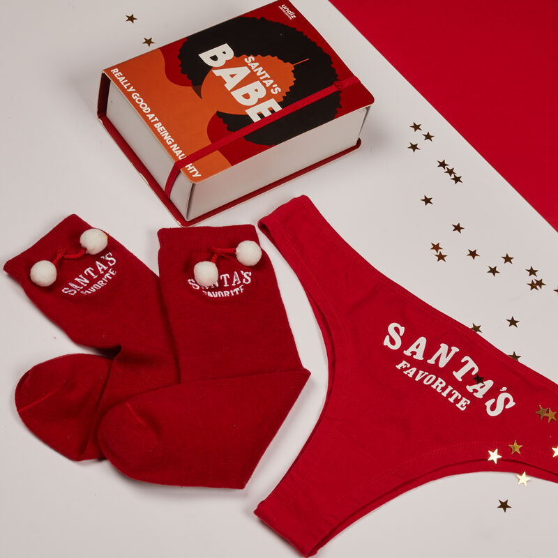 duo tanga et chaussettes à détail pompon - rouge duo tanga et chaussettes à détail pompon - rouge ;