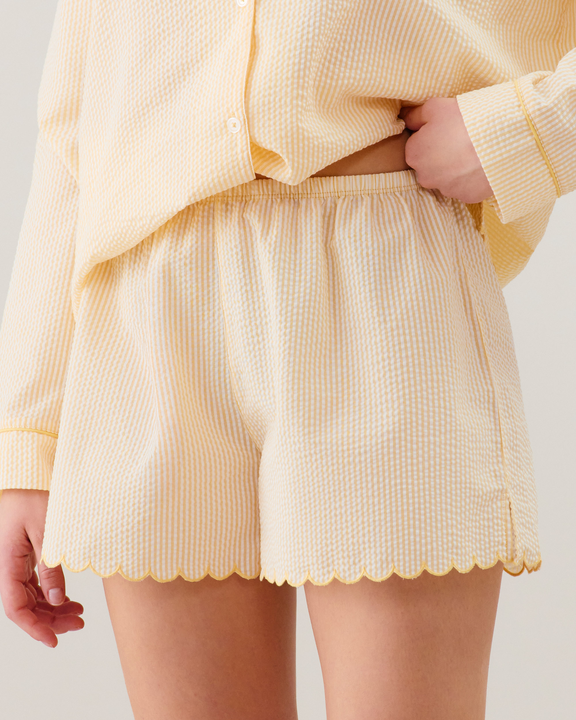 Short à rayures