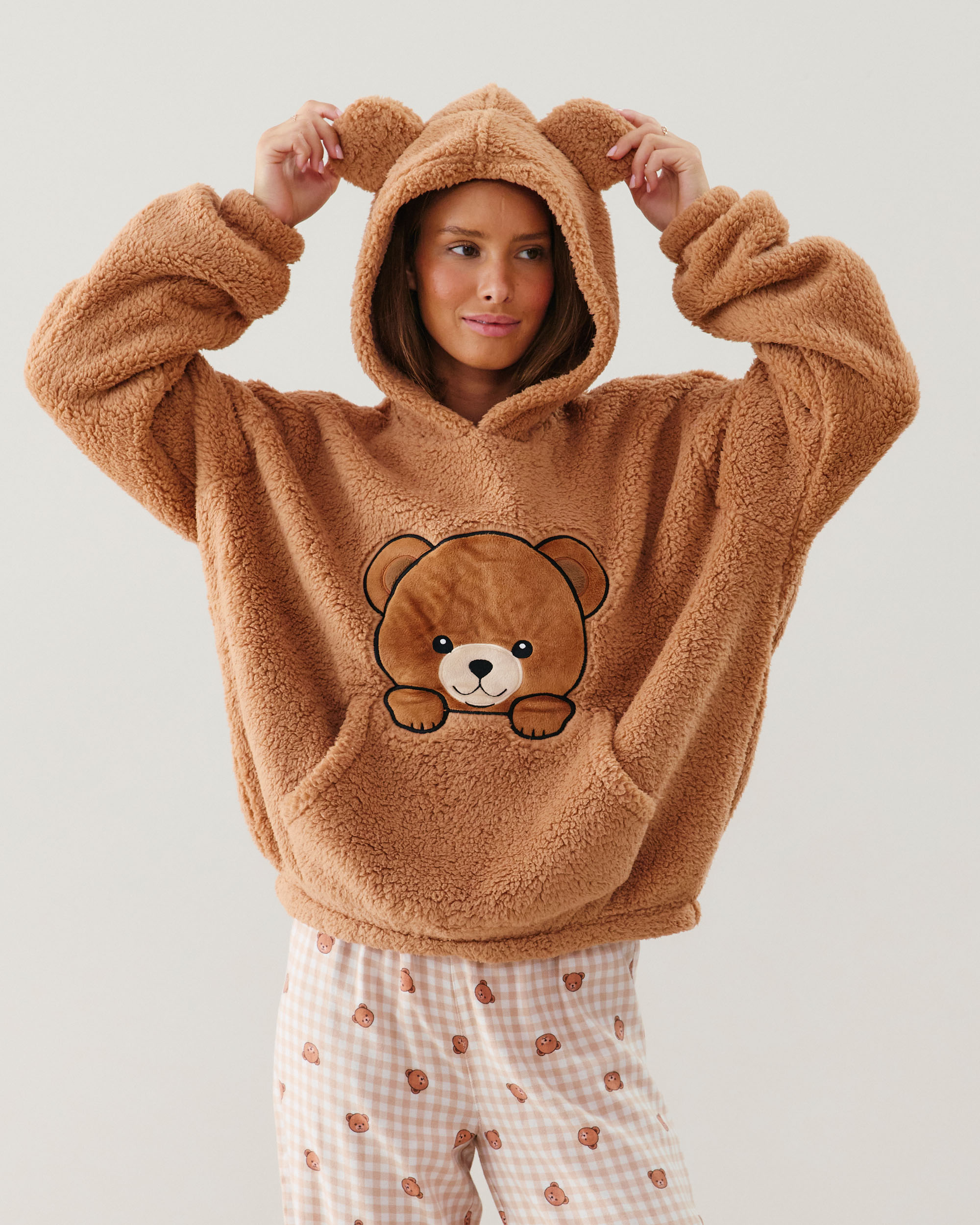 Sweatshirt en sherpa avec broderie ourson